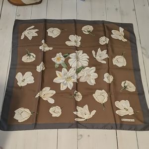 Auth Limited Edition Tiffany & Co. Scarf